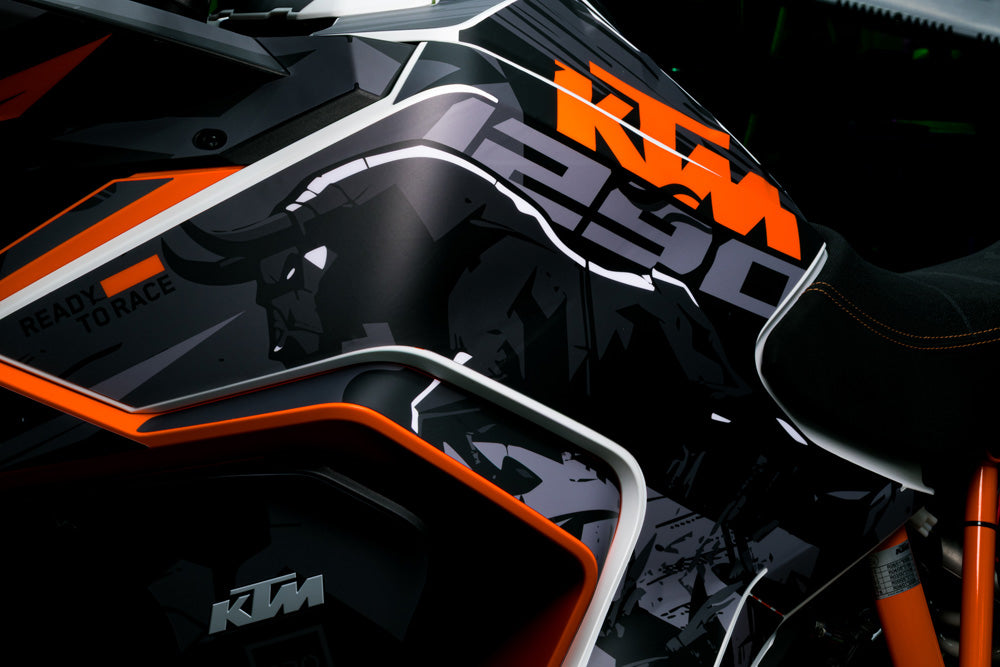 KTM 1290 Super Adventure GRAPHICS - “Striker” (Nova) - MotoProWorks