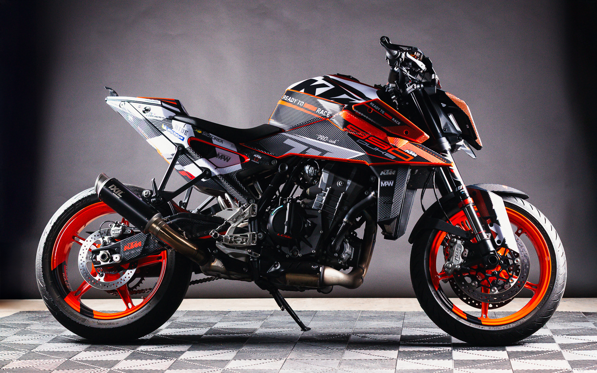 KTM 990 Duke GRAPHICS - "Rasorblade" (White/Black/Orange) - MotoProWorks