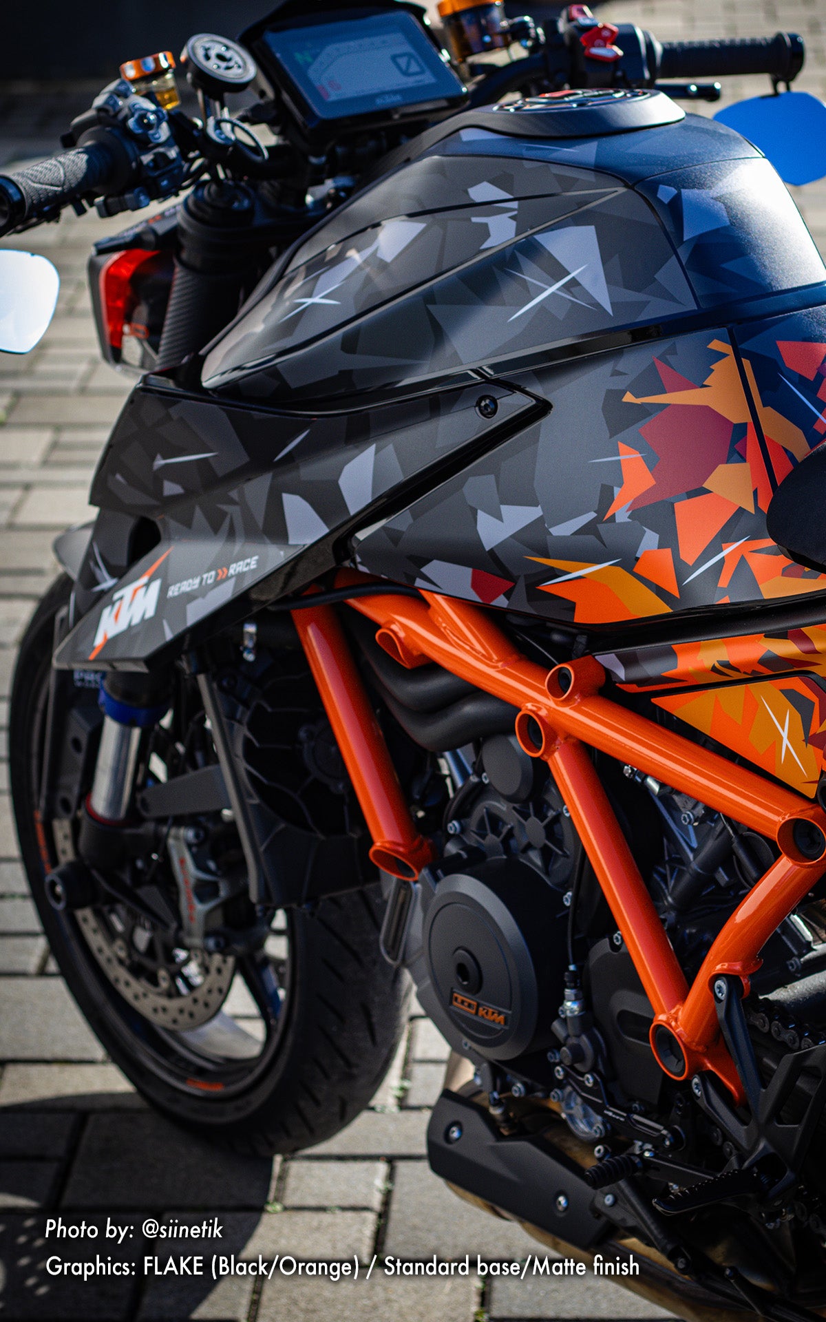 KTM 1290 Super Duke R 2020 - 2023 GRAPHICS - "Flake" (Black/Orange) - MotoProWorks