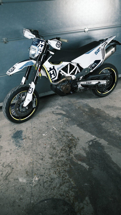 Husqvarna 701 GRAPHICS - "FACTOR" (White/blue) - MotoProWorks