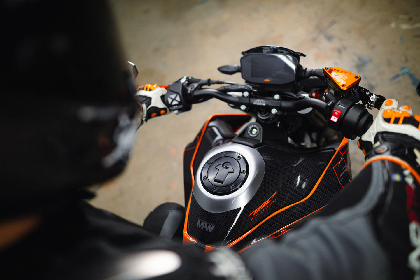 KTM 790/890 Duke GRAPHICS - “Nyro” (Orange/Black) - MotoProWorks